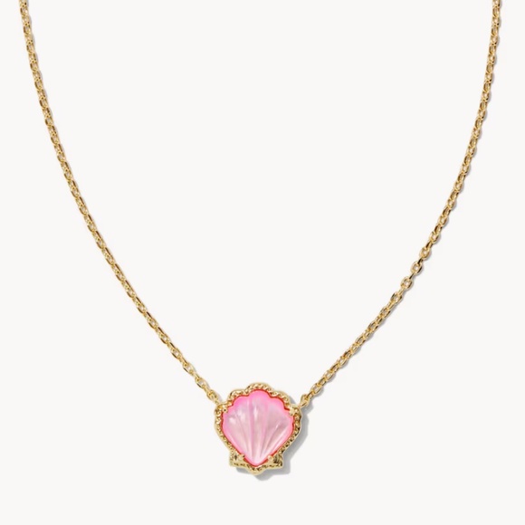 Kendra Scott Brynne Shell Gold Short Pendant Necklace in Blush Mother-of-Pearl - Picture 1 of 7